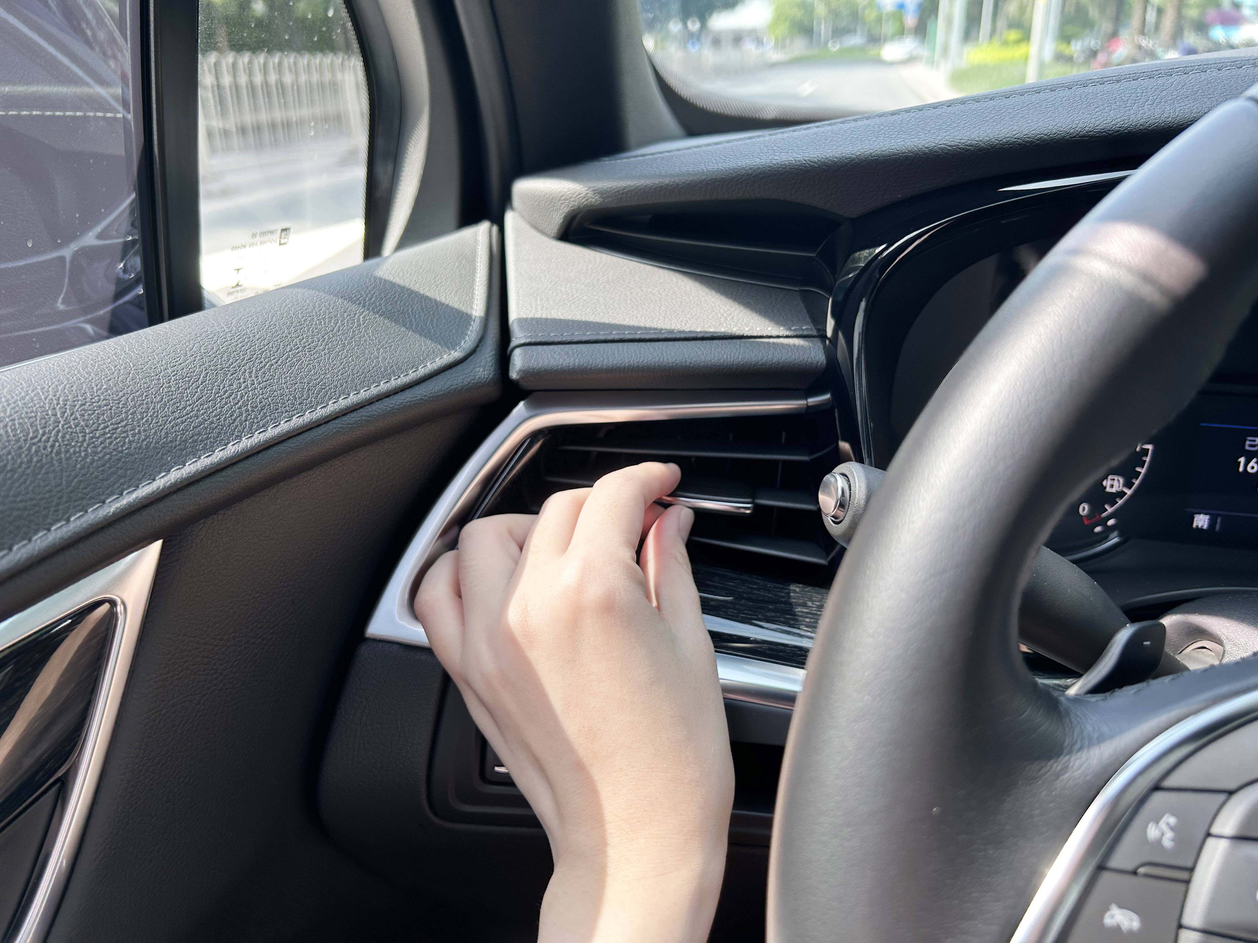 ee0d44c7adf98626e2743d867619c822